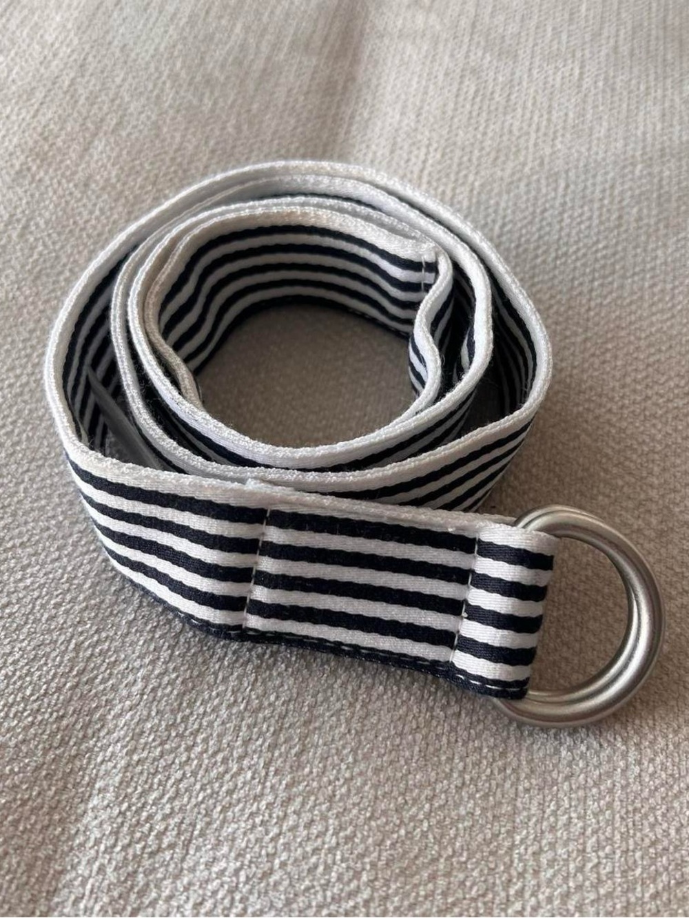 Abercrombie & Fitch Striped Canvas D Ring Belt Navy and White Women’s XS/S